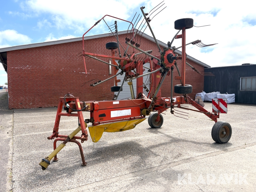 Høvender Fella TS 670