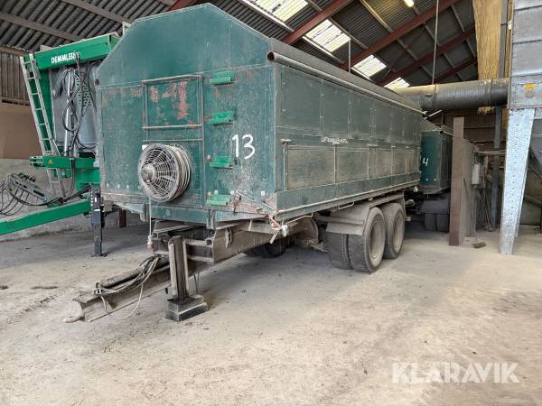 Kornvogn forvogn og kærrer