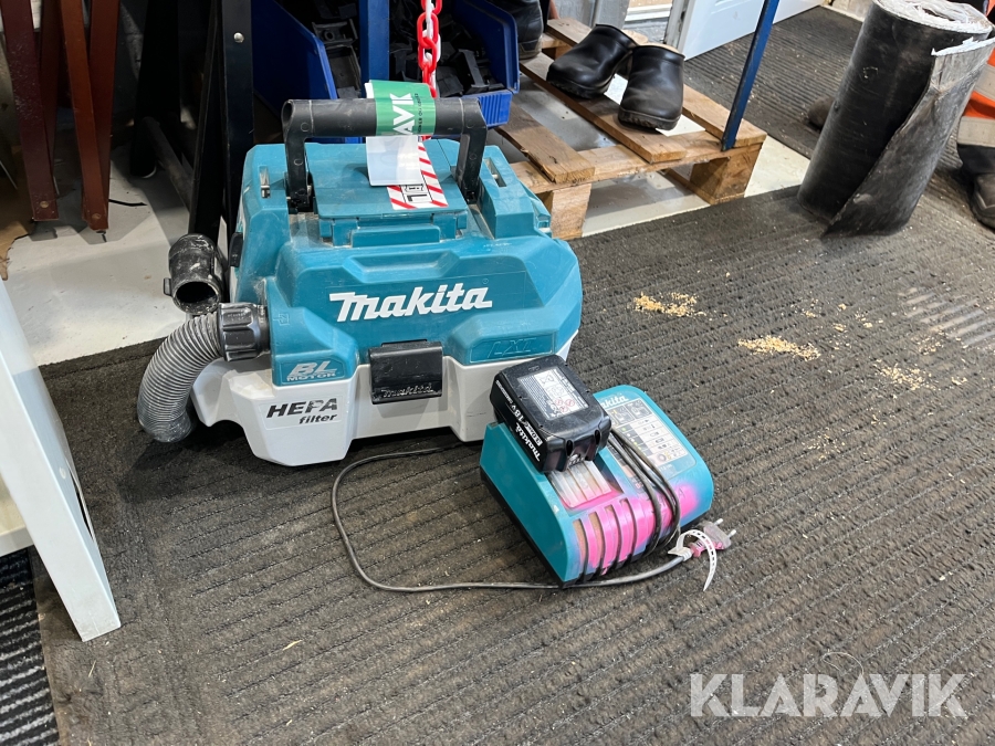 Støvsuger med batteri og lader Makita LXT