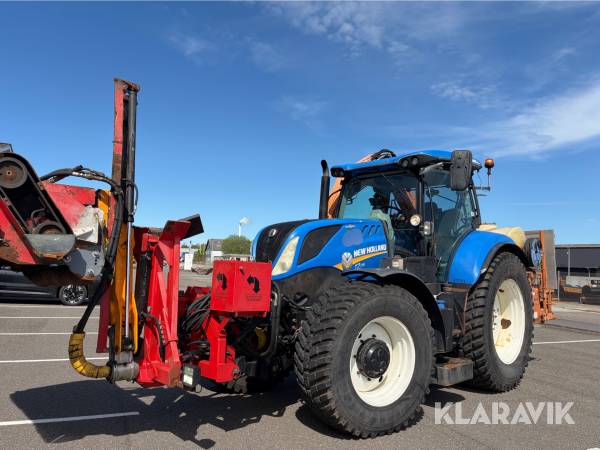 Traktor New Holland T7.175 med rabat og rendeklipper
