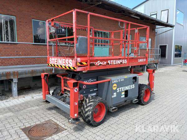 Sakslift SkyJack SJ6833RT