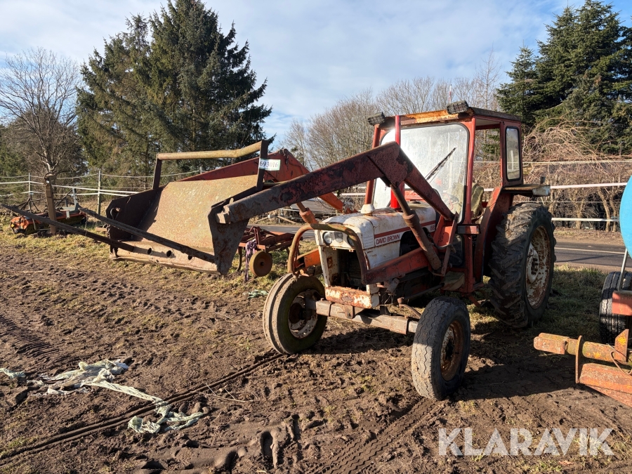 Veteran Traktor David Brown 885/1 med frontlæsser