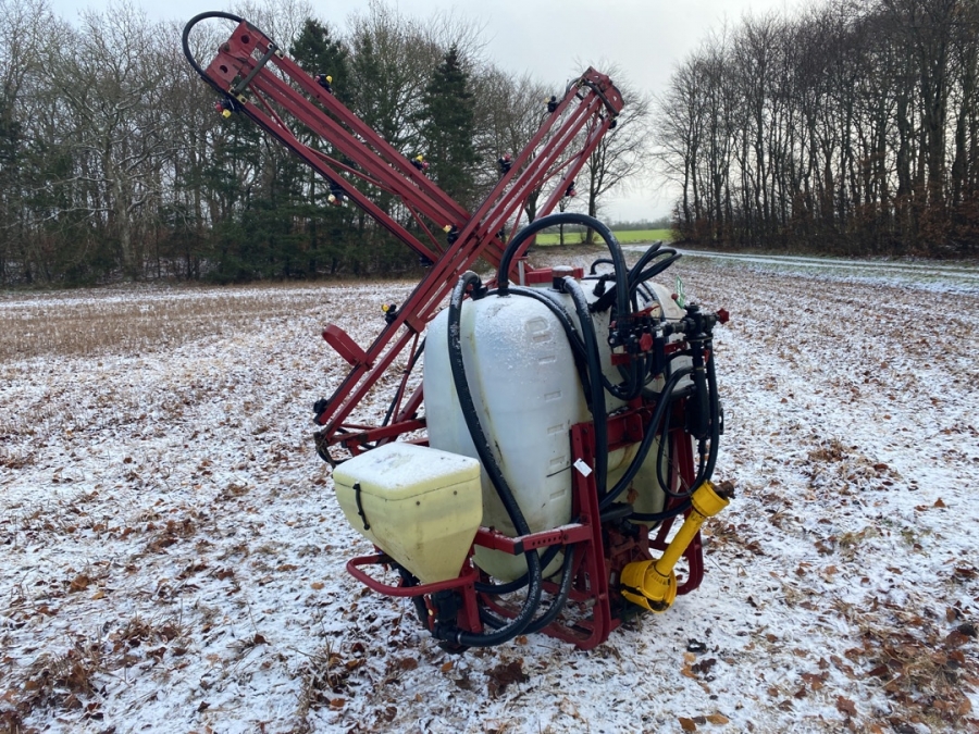 Sprøjte til traktor