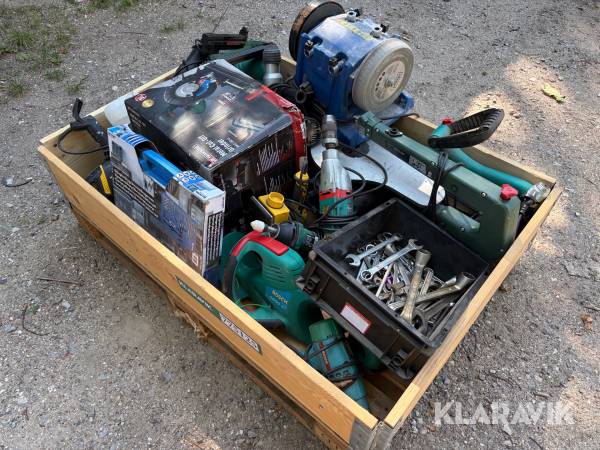 Lot med håndværktøj