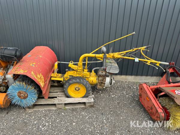 Redskabsbærer/minitraktor JRUS