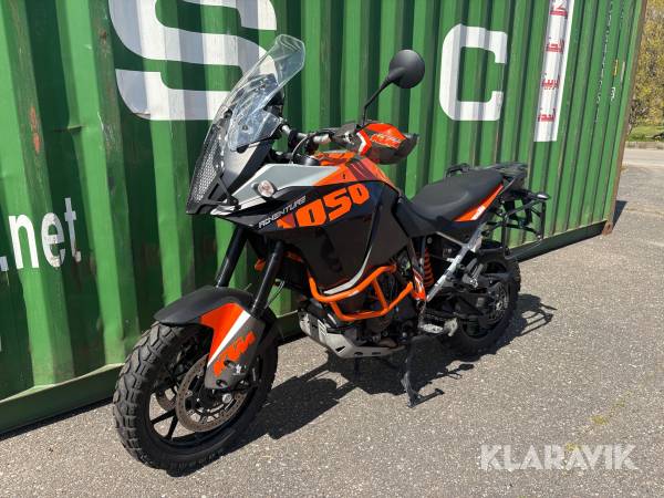 Motorcykel KTM Adventure 1050 