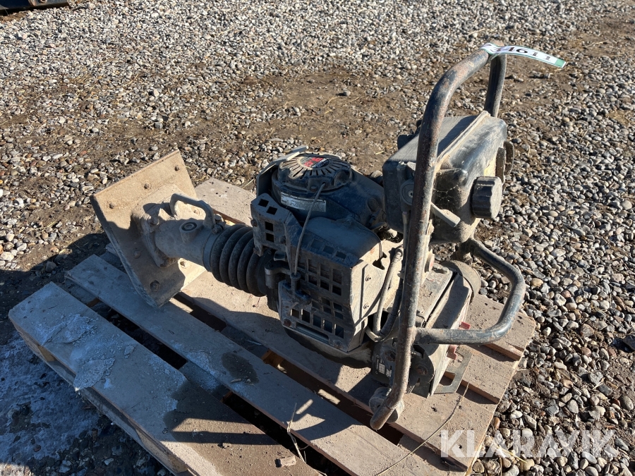 Jordloppe Bomag BT60/4 med Honda motor