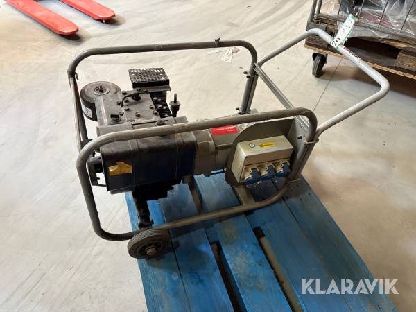 Benzin generator / strømaggregat Bosch G 6000.