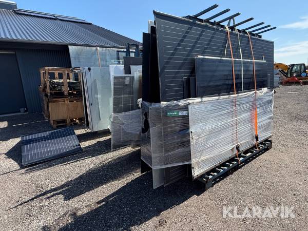 Blandet parti hærdet glas og solceller