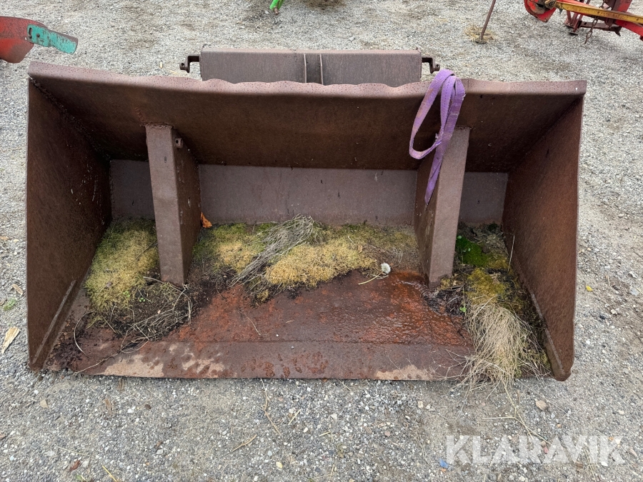Skovl og Møggreb, Gribskov, Klaravik auktioner
