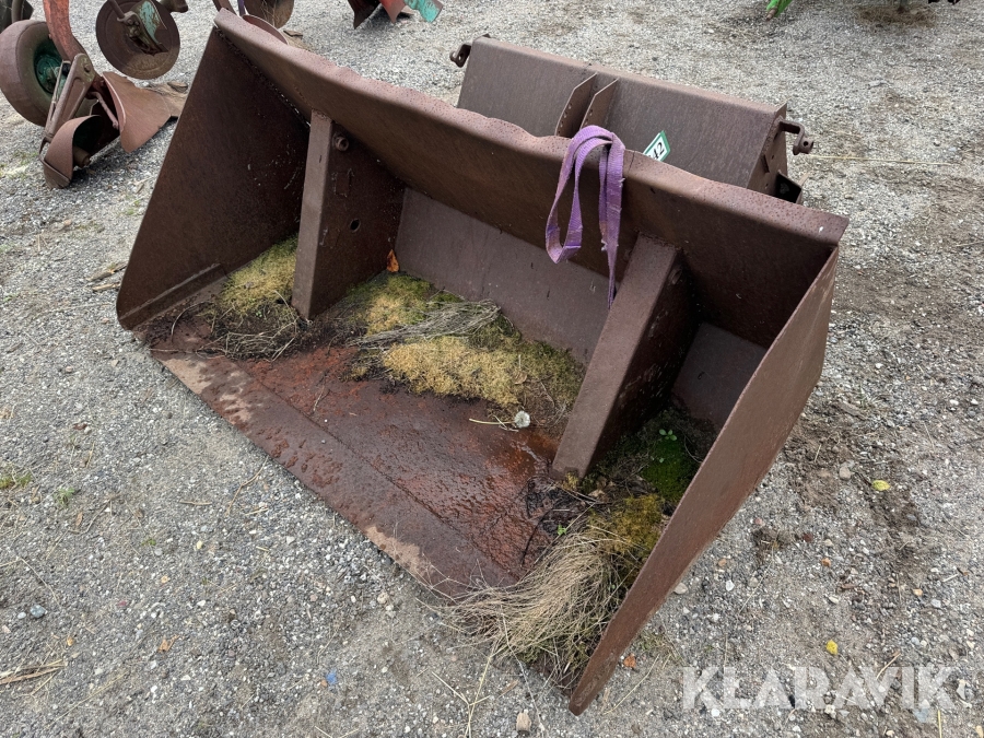 Skovl og Møggreb, Gribskov, Klaravik auktioner