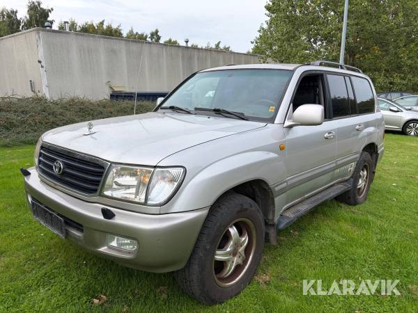 Toyota Land Cruiser 100 Toyota Land Cruiser 100  4,2 TD Van Aut. 4WD