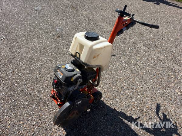 Beton/asfalt skæremaskine Husqvarna FS305 - 1 styk