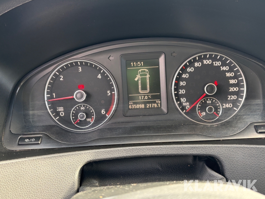 Volkswagen Caravelle 2013, photo 21 of 69