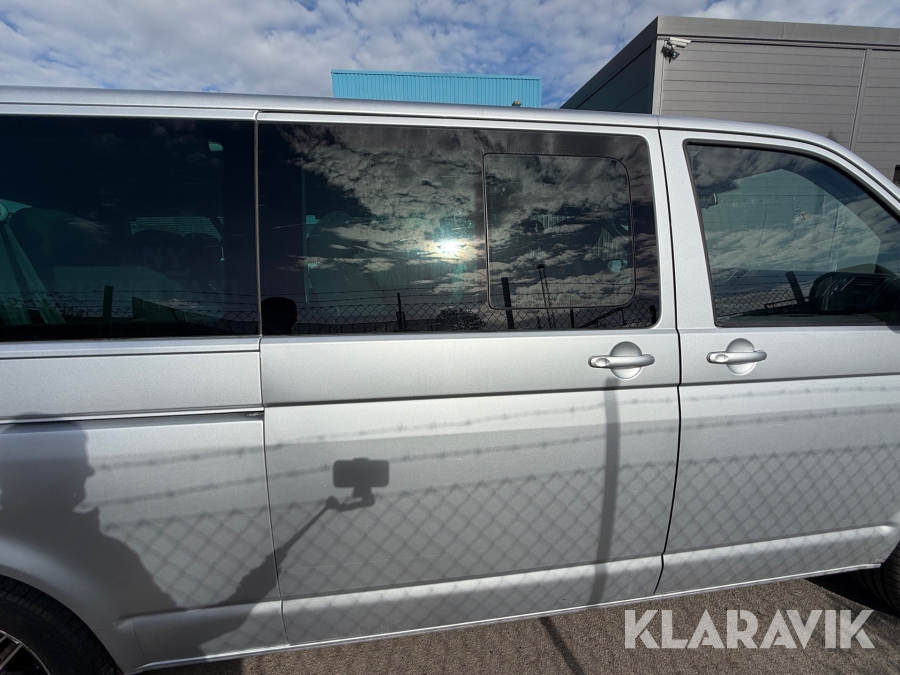 Volkswagen Caravelle 2013, photo 45 of 69