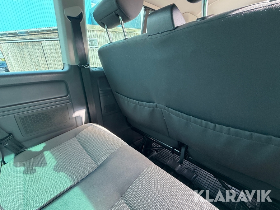 Volkswagen Caravelle 2013, photo 55 of 69
