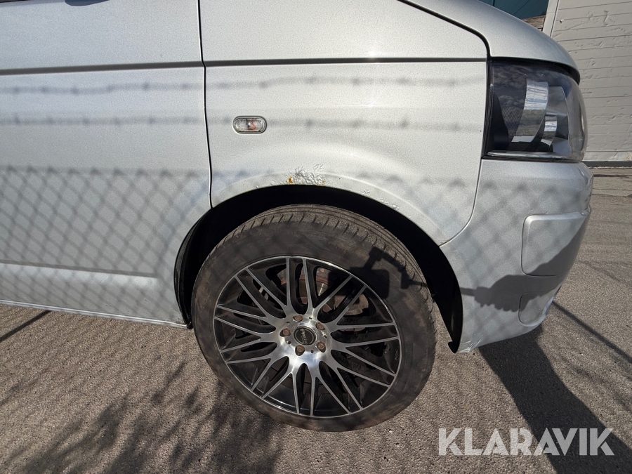 Volkswagen Caravelle 2013, photo 64 of 69