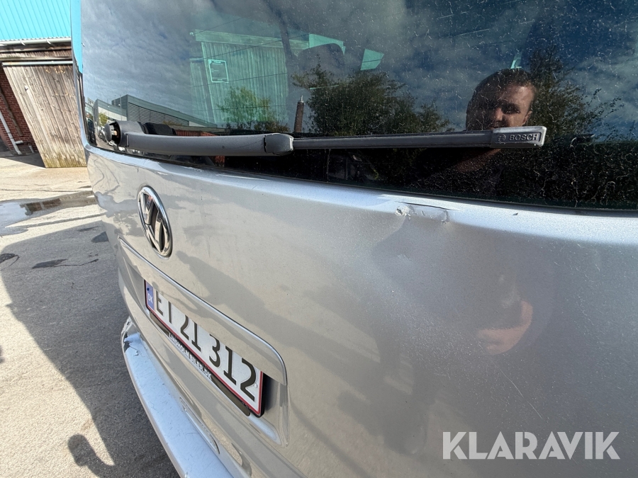 Volkswagen Caravelle 2013, photo 36 of 69