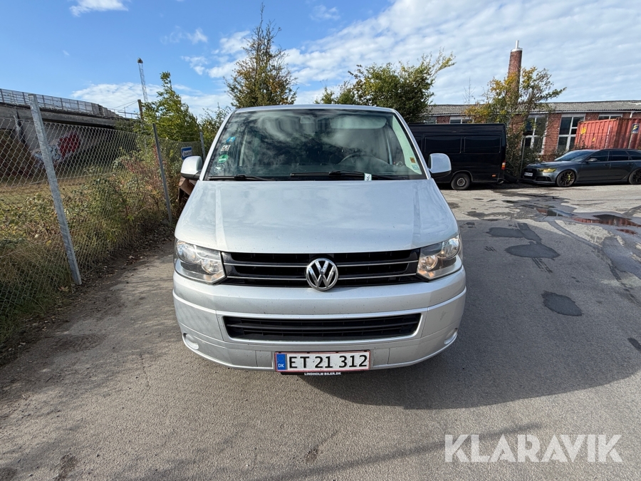Volkswagen Caravelle 2013, photo 2 of 69