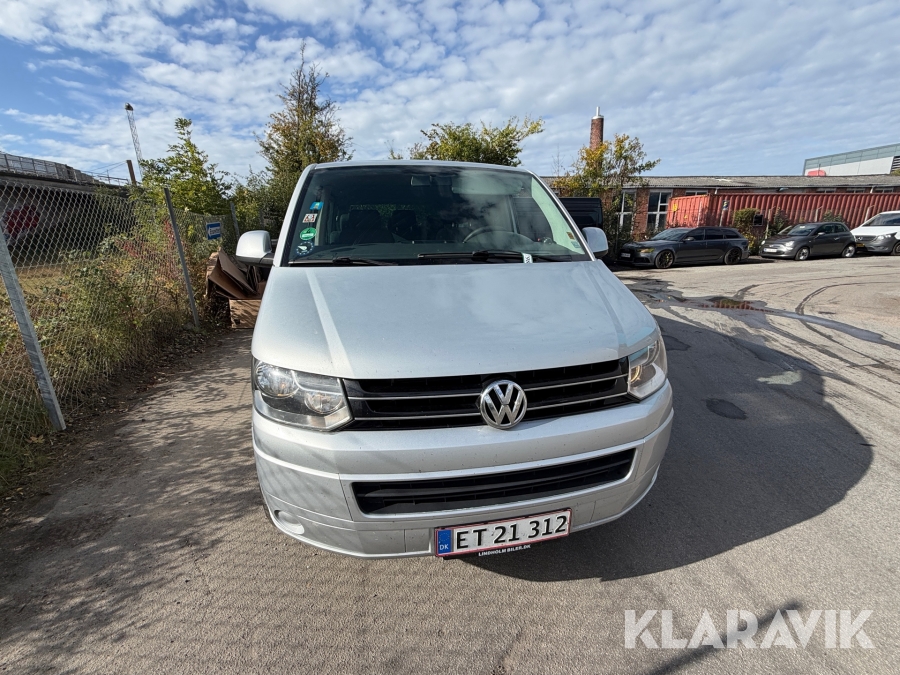 Volkswagen Caravelle 2013, photo 69 of 69