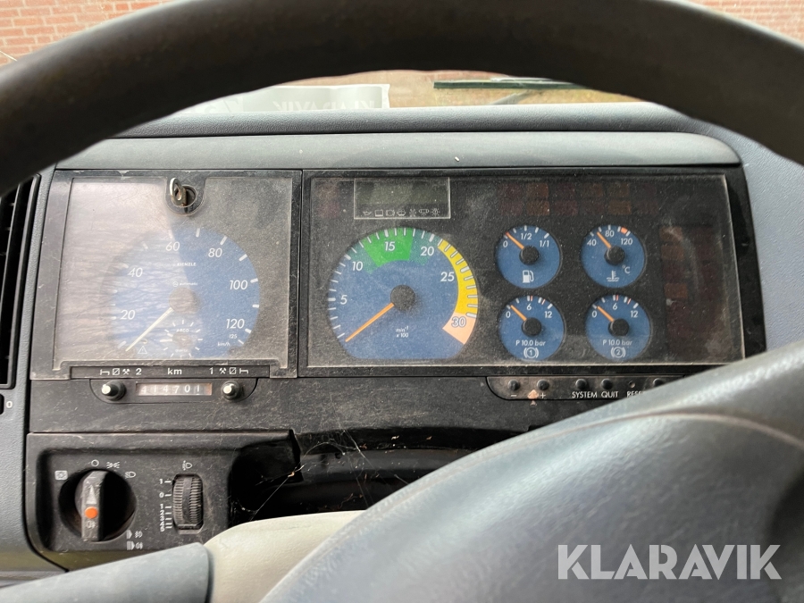 Lastbil Mercedes-Benz Atego 817