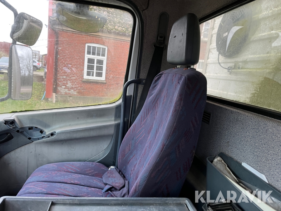 Lastbil Mercedes-Benz Atego 817