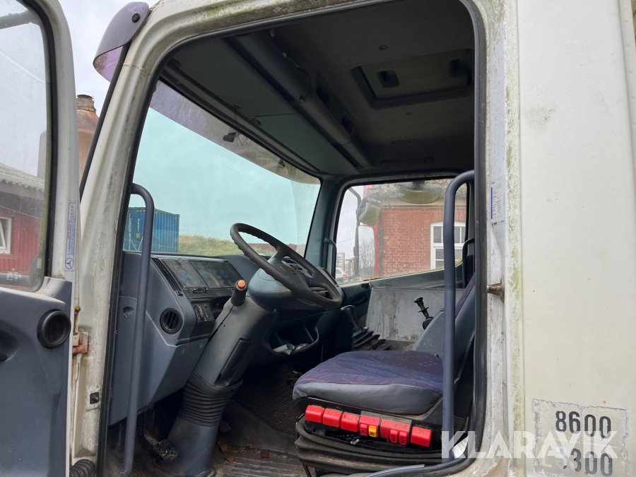 Lastbil Mercedes-Benz Atego 817