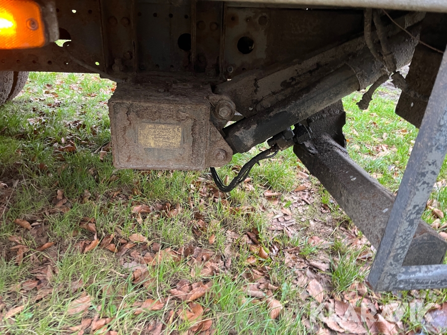 Lastbil Mercedes-Benz Atego 817