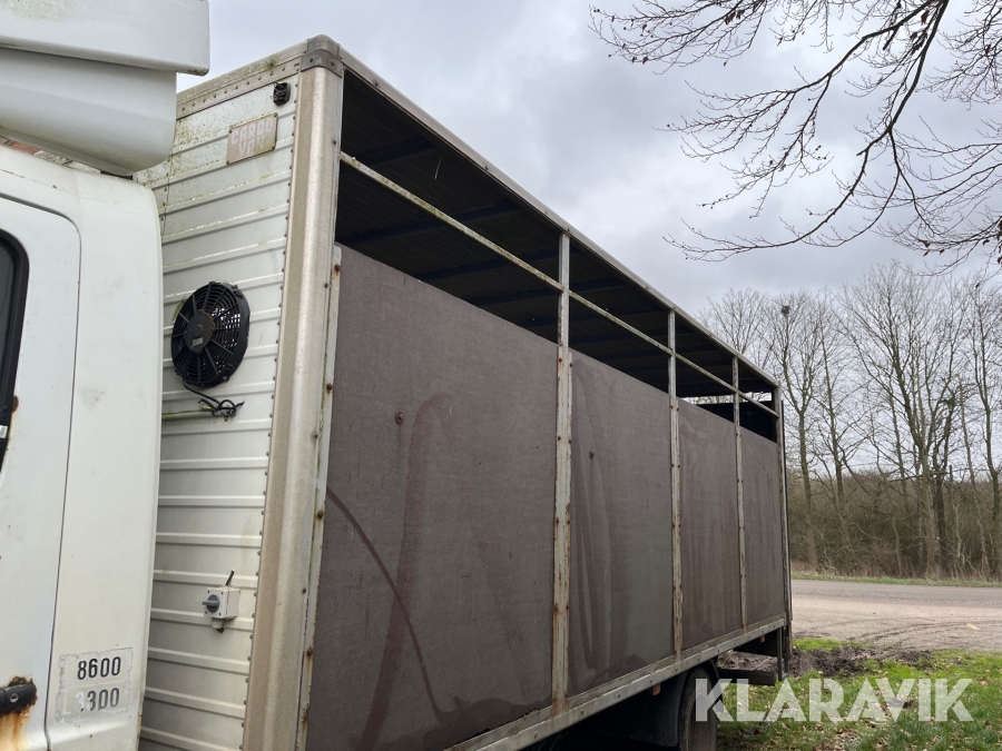 Lastbil Mercedes-Benz Atego 817