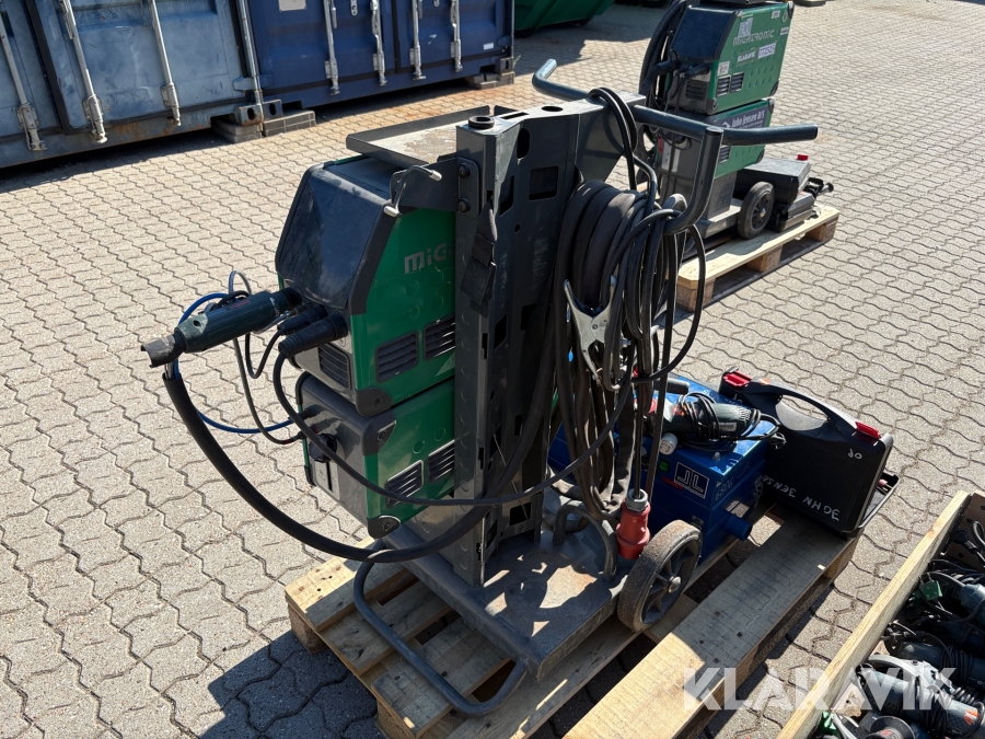 Svejsemaskine Migatronic PI 250 DC med 6 tilbehør