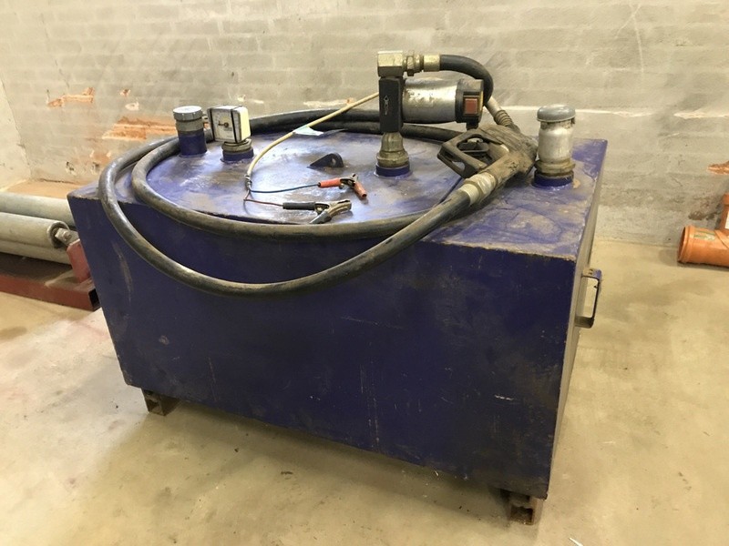 Diesel tank med 12v pumpe 