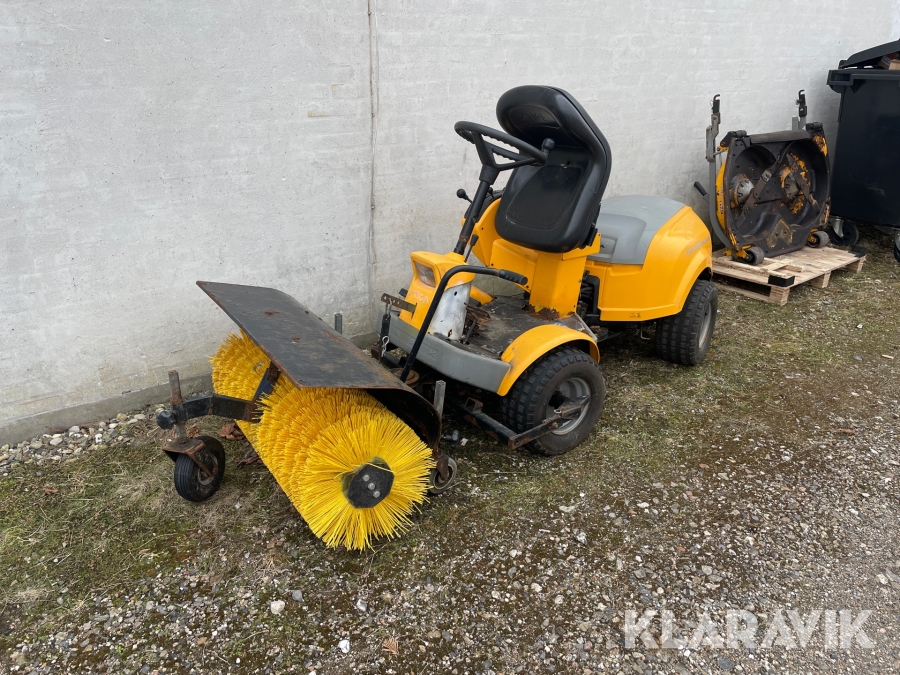 Græsslåmaskine Stiga P901 med tilbehør