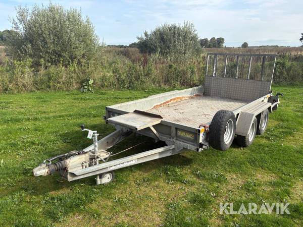 Maskintrailer Ifor Williams 126-R 3500 kg.