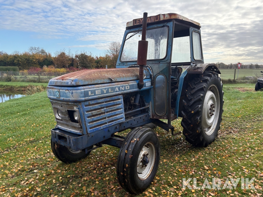 Veterantraktor British Leyland 344