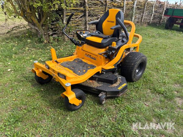 Græsslåmaskine Cub Cadet X275 Ultima
