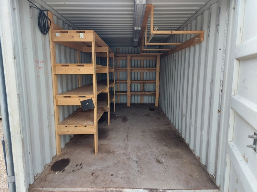 Container