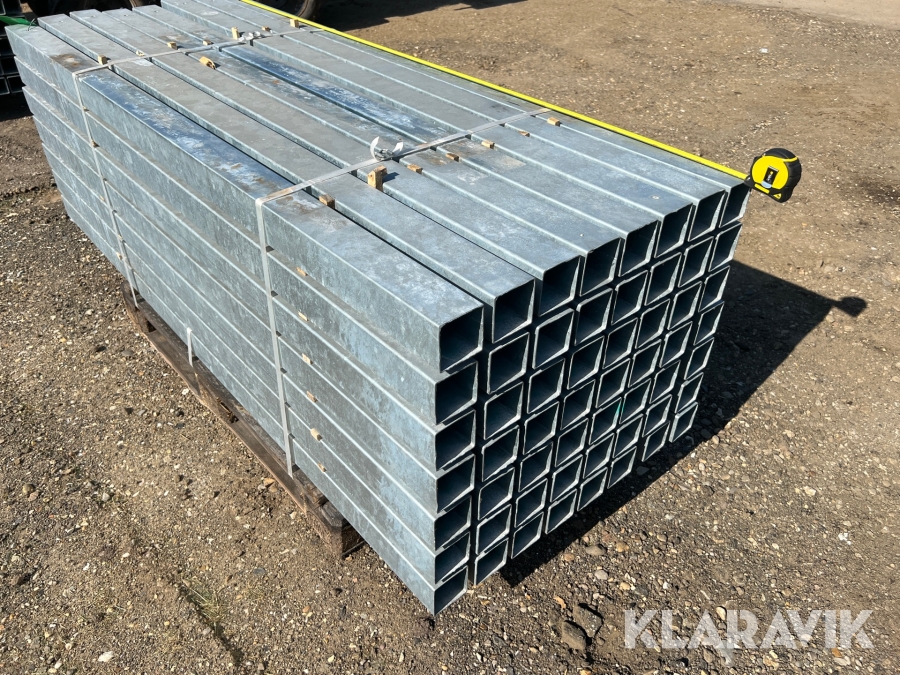 Galvaniseret stolper 56 stk. 2 m. lange