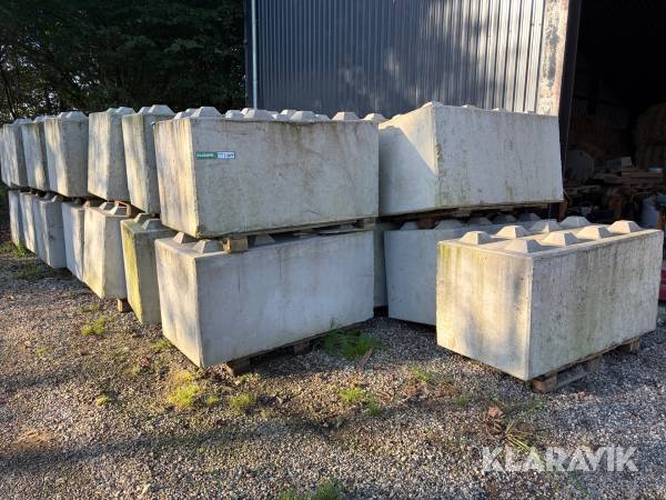 Beton blokke 31 styk
