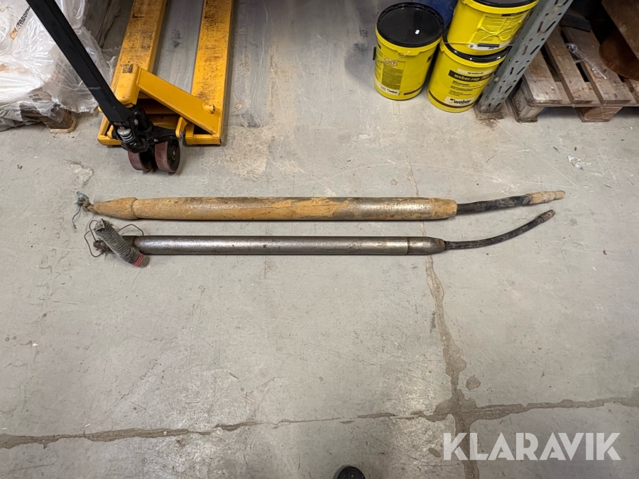 Jordraketter 90 mm og 75 mm 2 styk