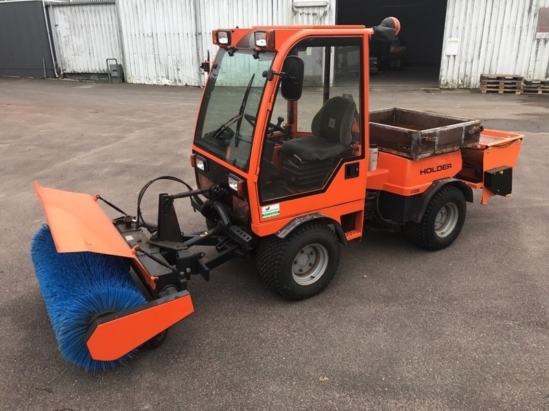 Holder redskabsbærer 