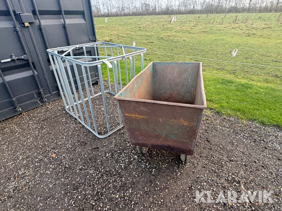 Fodervogn og høhæk Randersbør