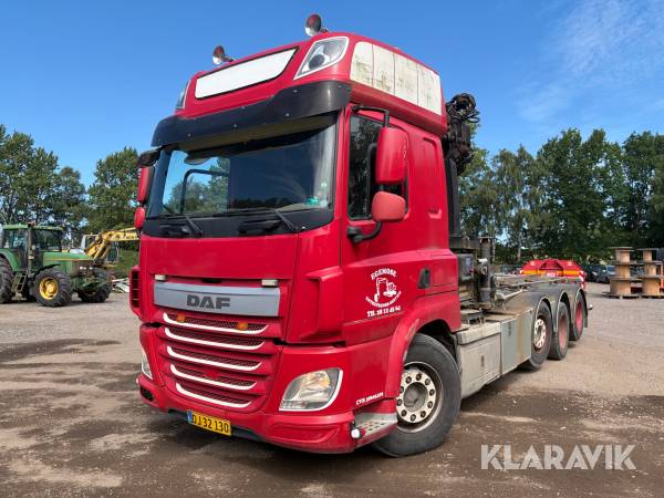 Lastbil DAF CF med wirehejs og HMF kran