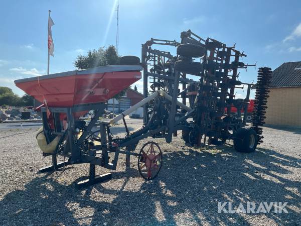 Bugseret harve med såkasse Dalbo AXR - H 600