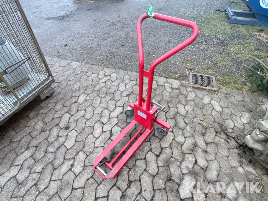 Kvart Palle løfter MR200