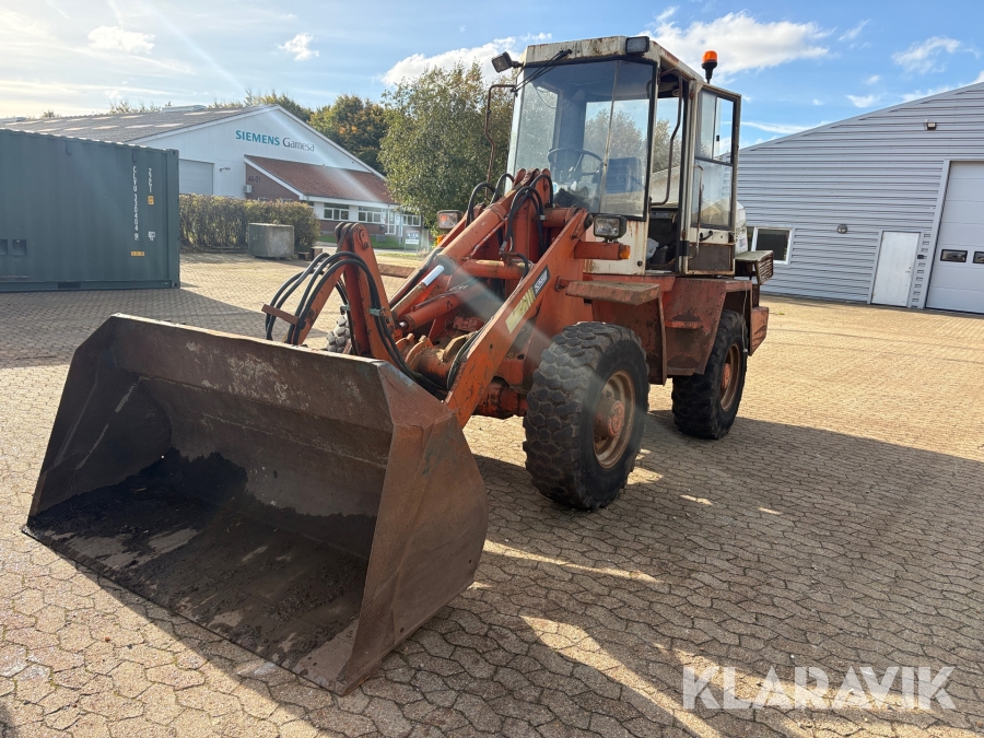 Gummiged Schaeff SKL 851 - skovl medfølger