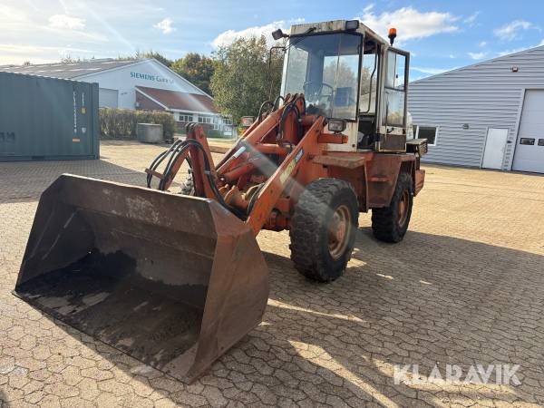 Gummiged Schaeff SKL 851 - skovl medfølger