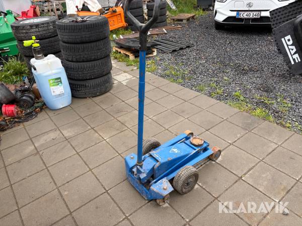 Donkraft AC