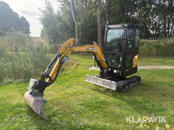Minigraver Sany SY18C med rototilt og skovlpakke