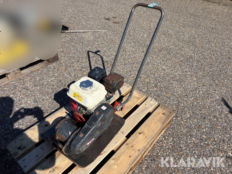 Pladevibrator Dynapac LF82