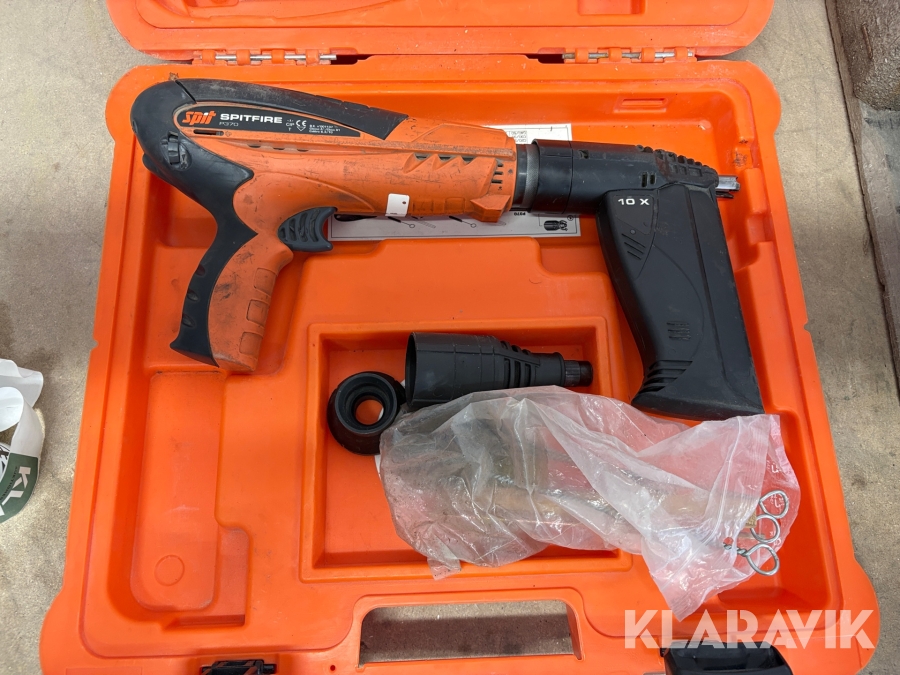 Krudtdrevet boltepistol Spit Spitfire P370